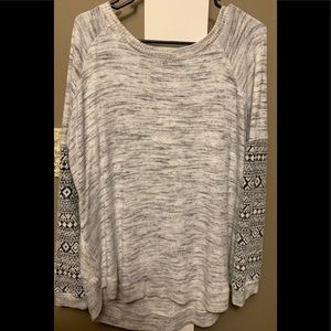 Maurices sweater